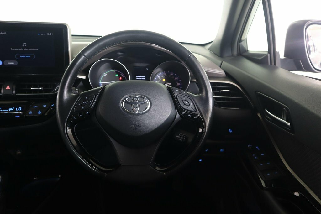 Toyota C-Hr Excel Purple #44