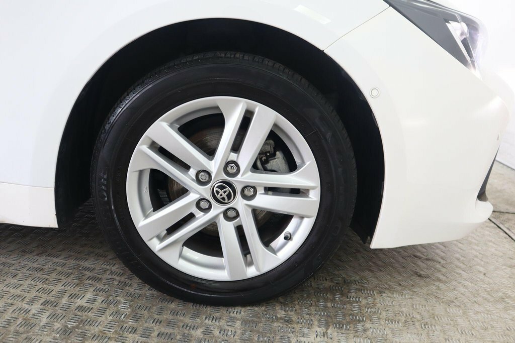 Toyota Corolla 1.8L Icon Tech White #22