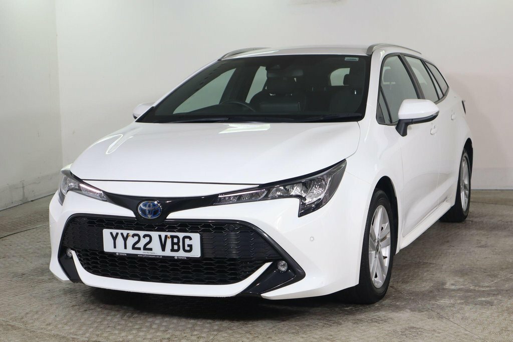 Toyota Corolla 1.8L Icon Tech White #3