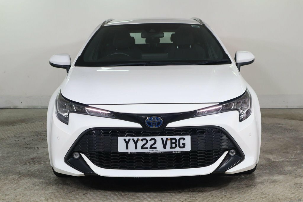 Toyota Corolla 1.8L Icon Tech White #2