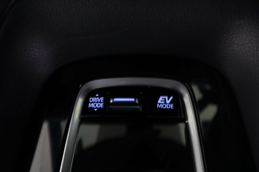 Toyota Corolla 1.8L Icon Tech White #18