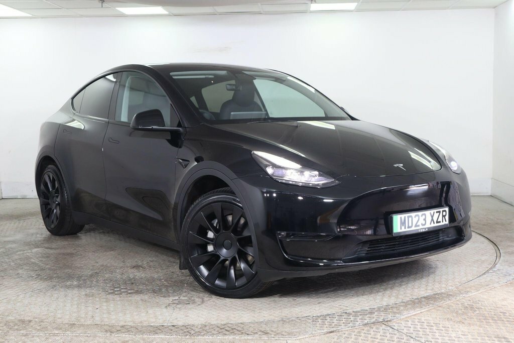 Tesla Model Y Suv Black
