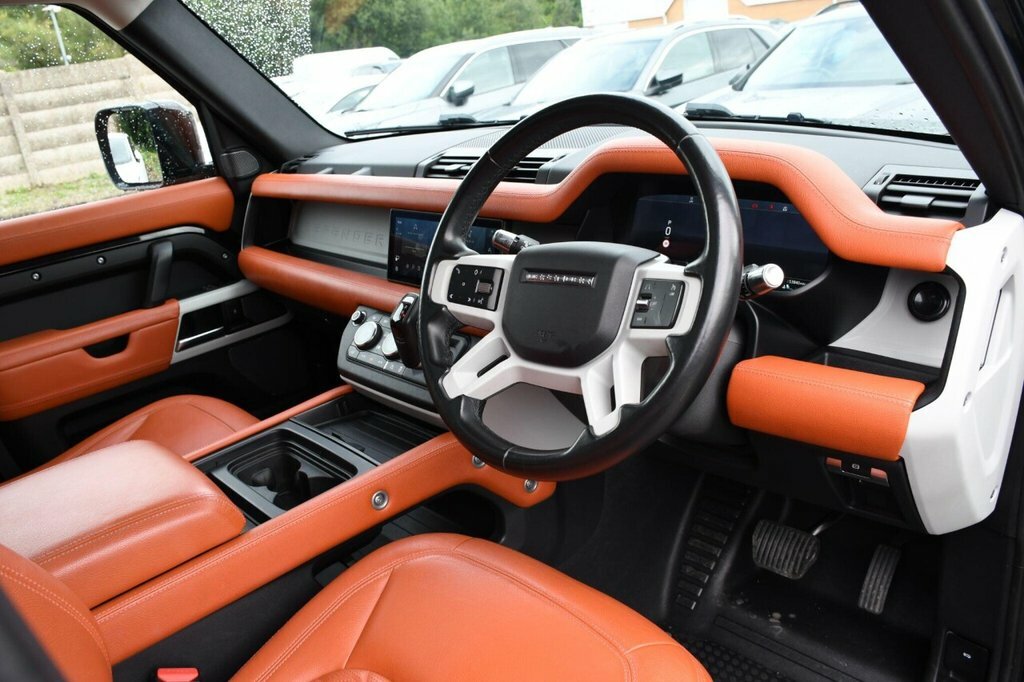 Land Rover Defender 110 Suv Black #2