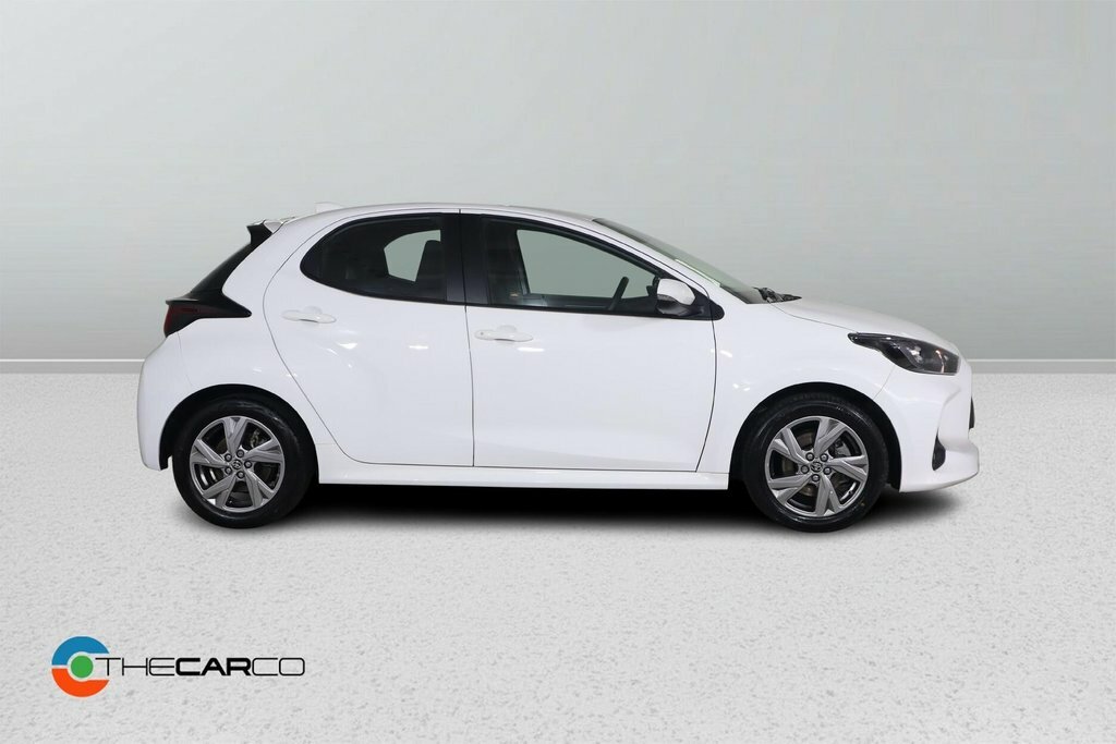 Toyota Yaris 1.5L Icon CP24FYK White #6