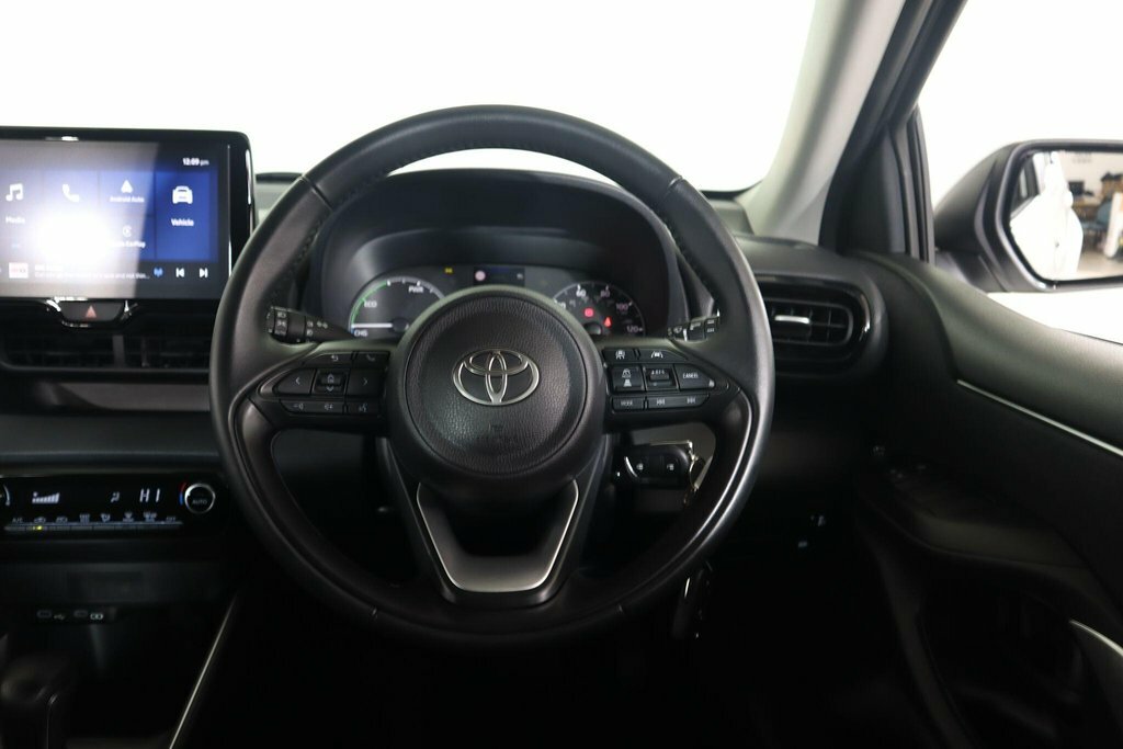 Toyota Yaris Excel Black #41