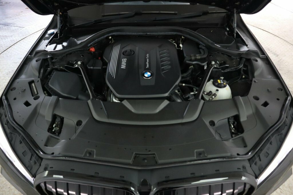 BMW 7 Series 730D M Sport Grey #27