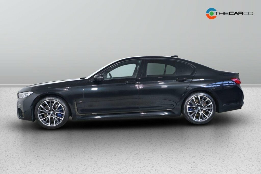 BMW 7 Series Saloon Black #5