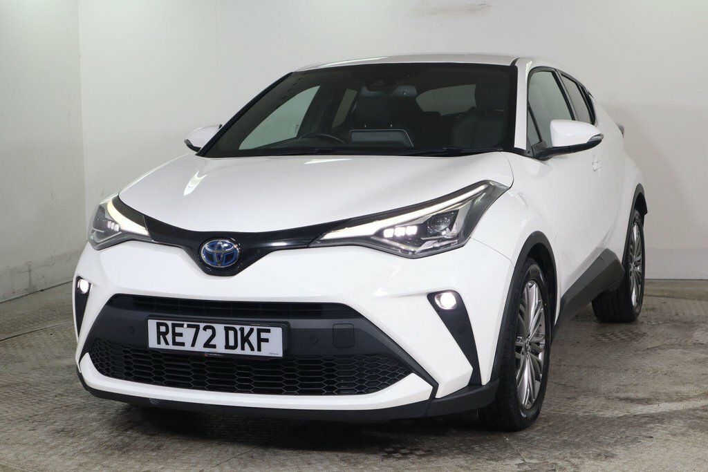 Toyota C-Hr 1.8L Excel White #2