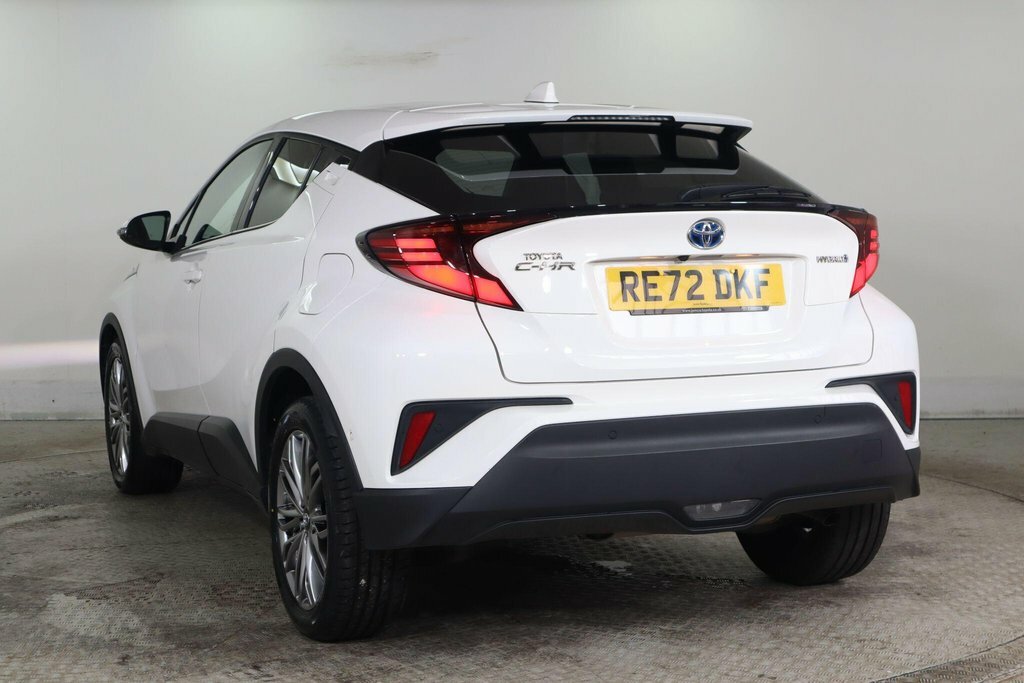 Toyota C-Hr 1.8L Excel White #3