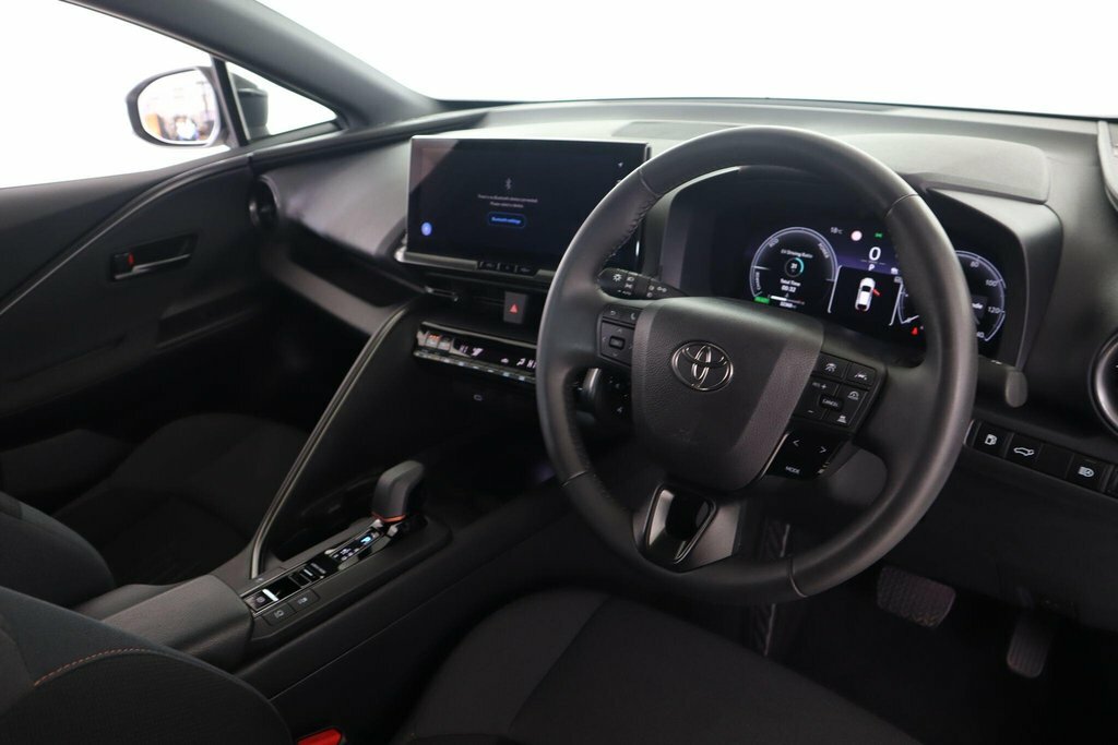 Toyota C-Hr 1.8L Design White #2