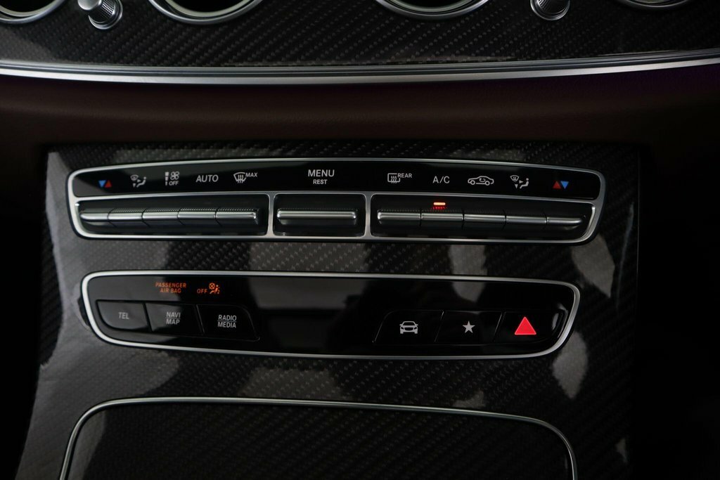 Mercedes-Benz E Class E220d Amg Line Night Ed Premium 9G-tronic Black #34