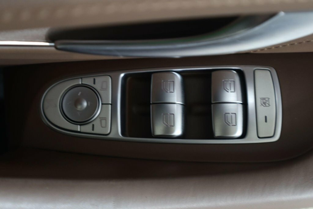 Mercedes-Benz E Class E220d Amg Line Night Ed Premium 9G-tronic Black #66