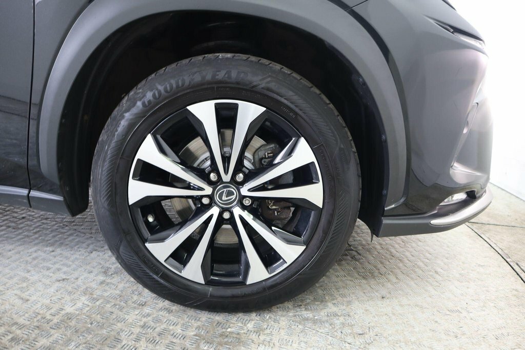 Lexus NX 2.5 Nx E-cvt 4Wd Euro 6 Ss No Nav Grey #31
