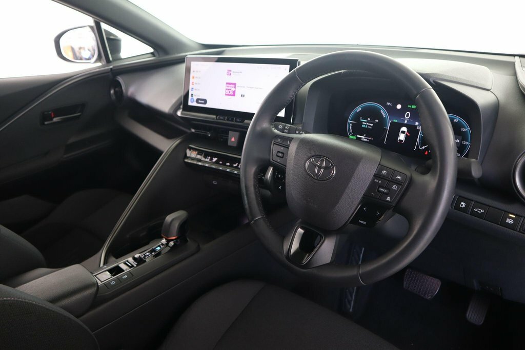 Toyota C-Hr 1.8L Design Silver #2
