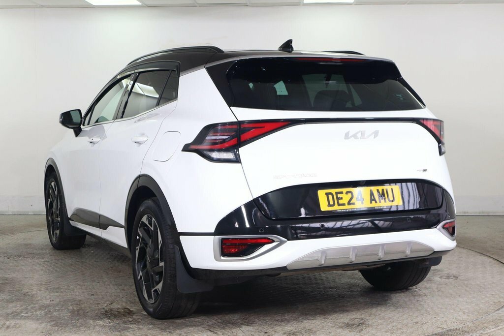 Kia Sportage 1.6L Gt-line White #4