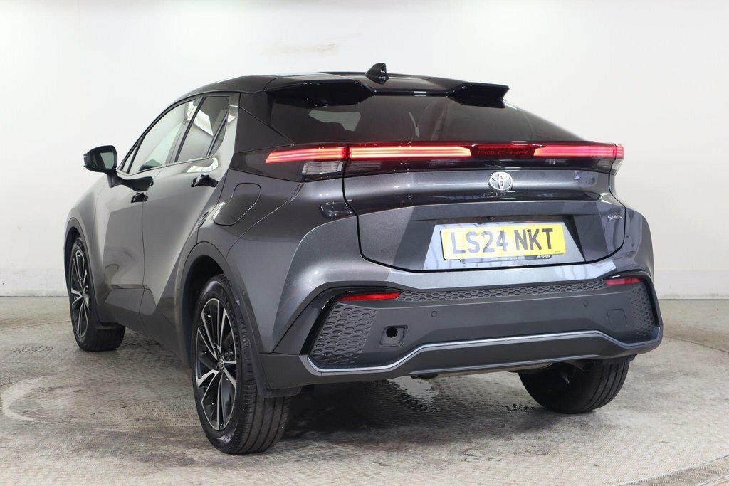 Toyota C-Hr 1.8L Excel Grey #4