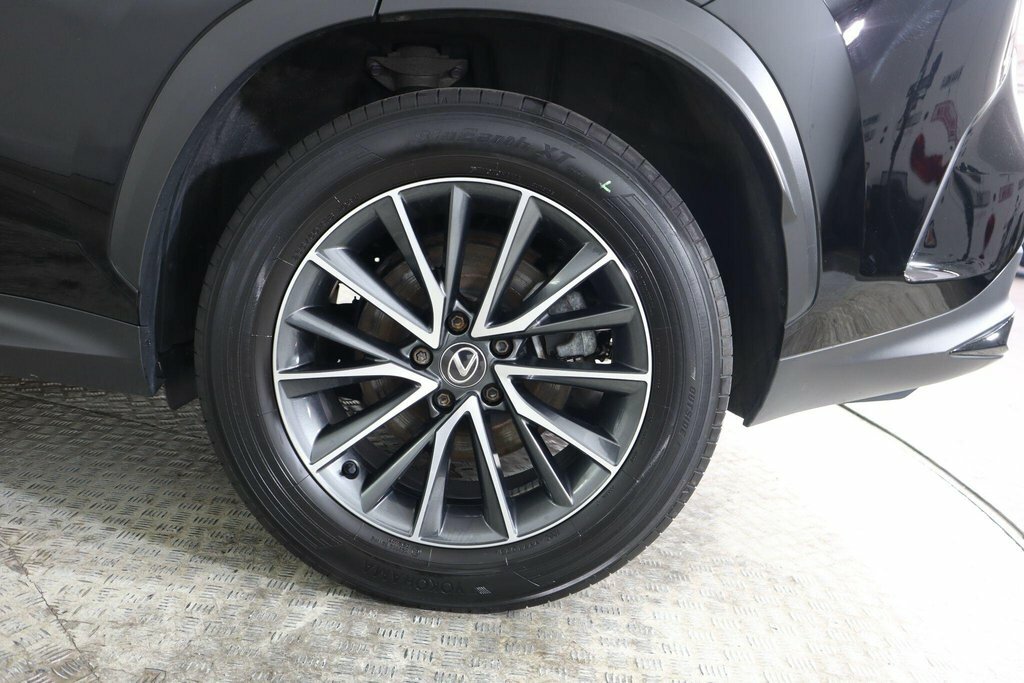 Lexus NX 2.5 450H 18.1Kwh E-cvt 4Wd Euro 6 Ss White #28