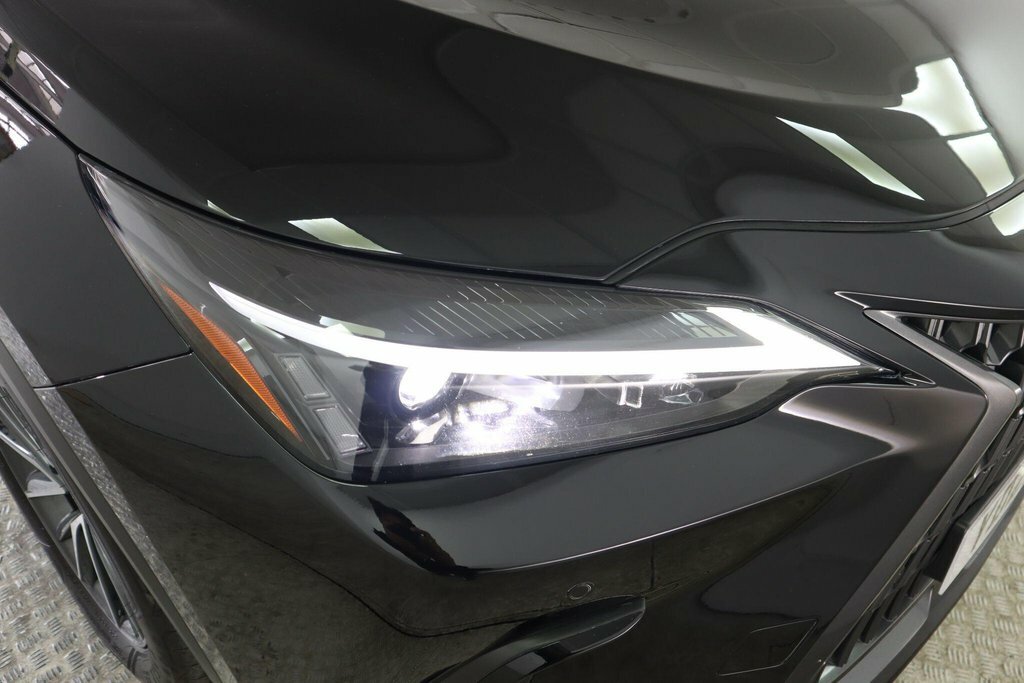 Lexus NX 2.5 450H 18.1Kwh E-cvt 4Wd Euro 6 Ss White #50