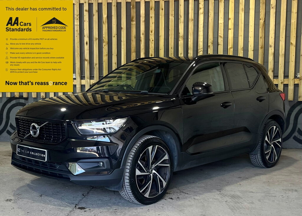 Volvo XC40 2.0 T4 R-design Pro Suv Awd Euro 6 LA18UVV Black #2