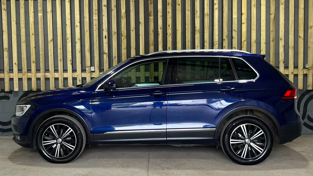 Volkswagen Tiguan 2.0 Tdi Se Navigation Suv Dsg 4Motion E PK67WHG Blue #4