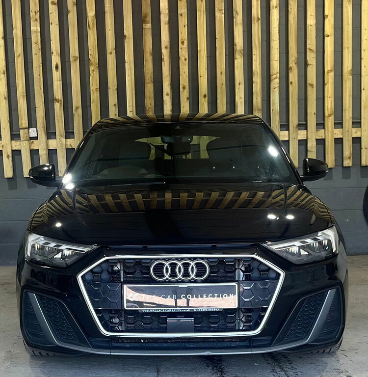 Audi A1 1.0 Tfsi 30 S Line Sportback S Tronic E Black #2