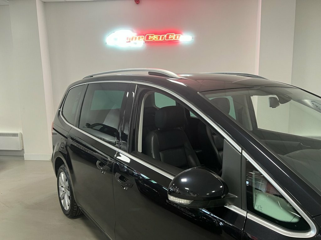 Volkswagen Sharan Mpv Black #3