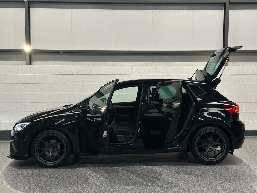 Seat Ibiza Hatchback 1.0 Tsi Fr Euro 6 Ss 202323 AMZ7507 Black #3