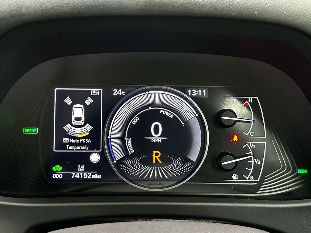 Lexus UX 300E Takumi Sun Roof 150Kw 54.3 Kwh E-cvt Silver #51