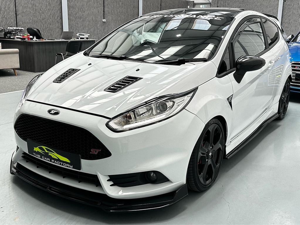Ford Fiesta 1.6T Ecoboost St-2 Hatchback Eur BL16VWM White #6