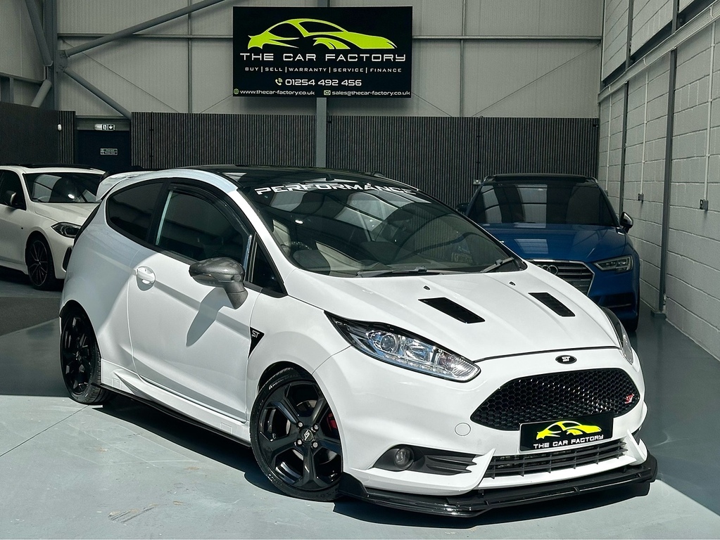 Ford Fiesta 1.6T Ecoboost St-2 Hatchback Eur White