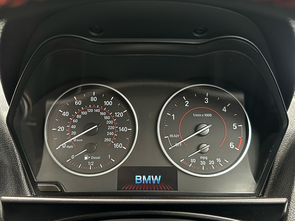 BMW 1 Series Hatchback White #42