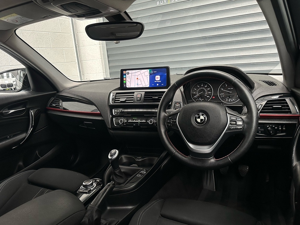 BMW 1 Series Hatchback White #34
