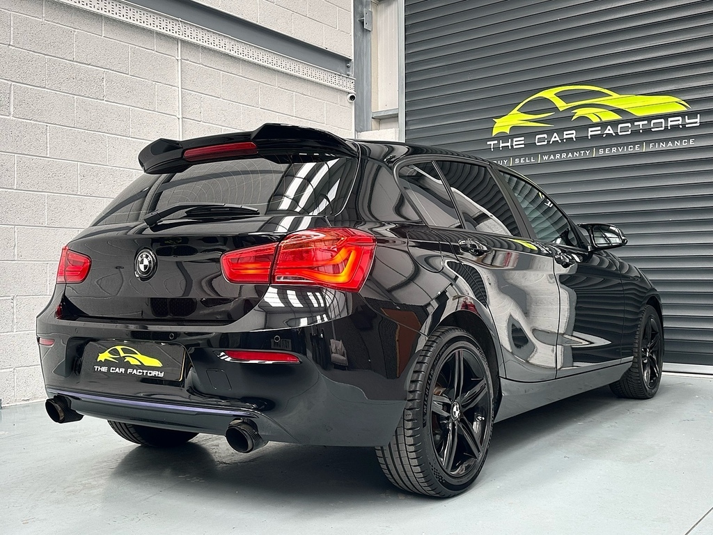 BMW 1 Series 2.0 118D Sport Hatchback Euro 6 Black #2