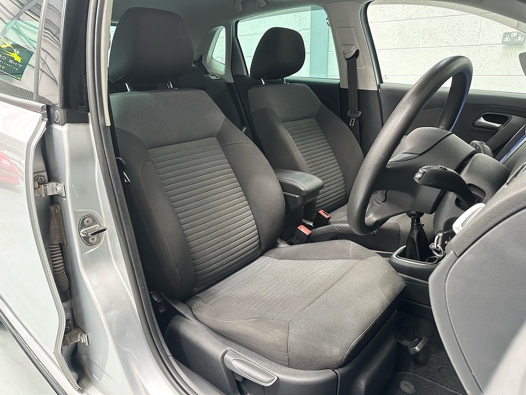 Volkswagen Polo Hatchback Grey #30
