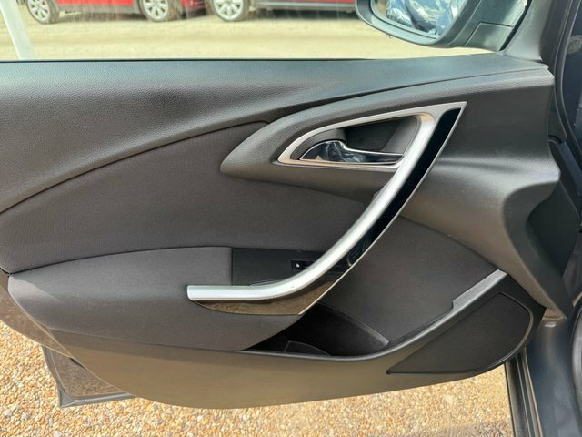 Vauxhall Astra 1.4I 16V Vvt 100 Ps Active Hatchba Blue #16