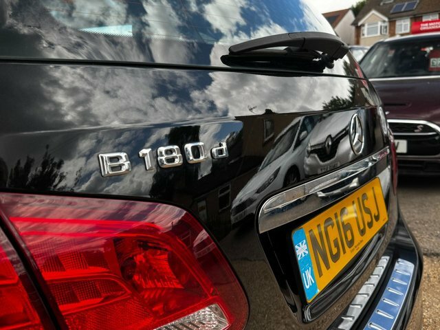Mercedes-Benz B Class 2.1 B200d Amg Line Mpv 7G-dct Euro 6 S Silver #19
