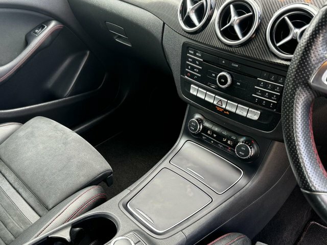 Mercedes-Benz B Class 2.1 B200d Amg Line Mpv 7G-dct Euro 6 S Silver #35
