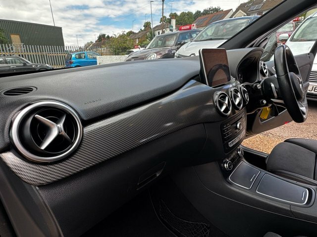 Mercedes-Benz B Class 2.1 B200d Amg Line Mpv 7G-dct Euro 6 S Silver #49