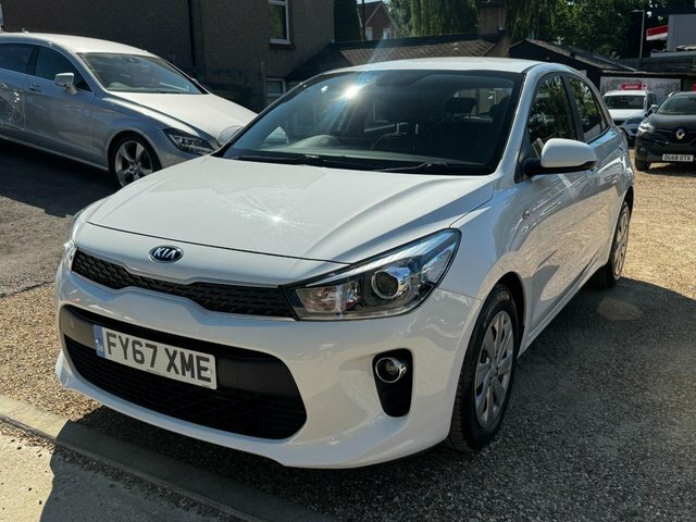 Kia RIO 1.4 Crdi 1 Hatchback Euro 6 S S White #4