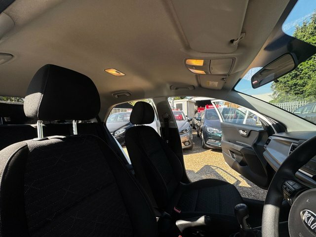 Kia RIO 1.25 1 Air Hatchback Euro 6 84 White #44