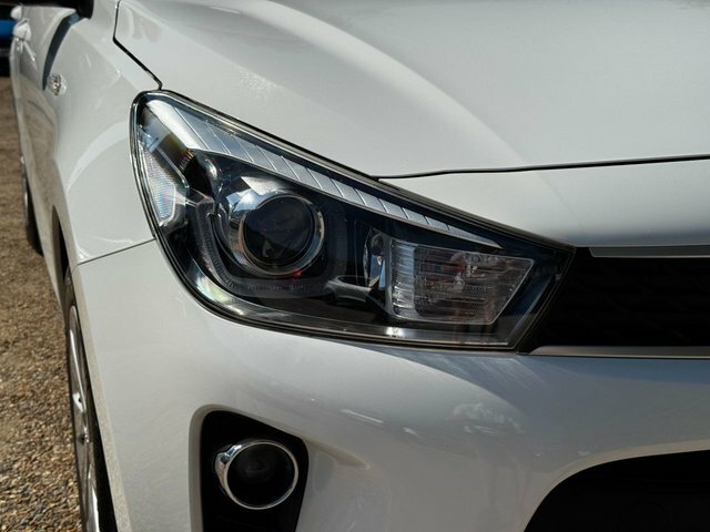 Kia RIO 1.25 1 Air Hatchback Euro 6 84 White #15