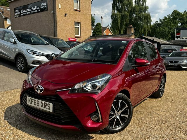 Toyota Yaris 1.0 Vvt-i Icon Tech Hatchback Eu Red