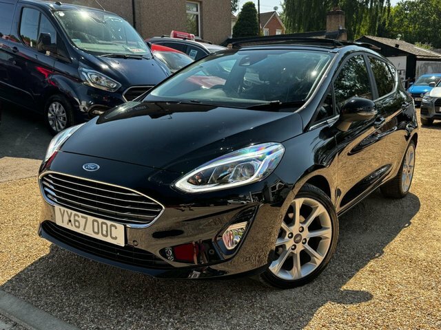 Ford Fiesta 1.0T Ecoboost Titanium Hatchback Black #3