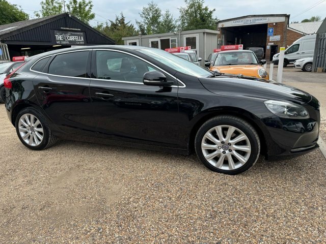 Volvo V40 2.0 D4 Se Lux Nav Hatchback Euro Black #6