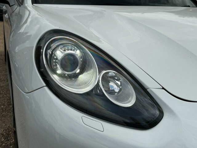 Porsche Panamera 3.0 Platinum Edition D V6 Tiptronic 250 Bhp Black #16