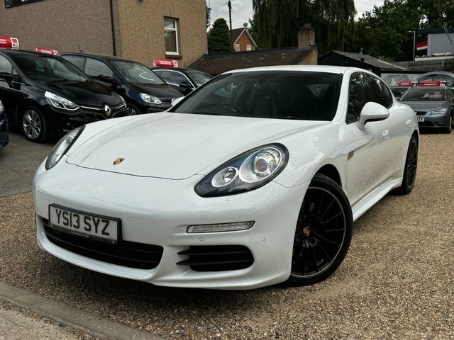 Porsche Panamera 3.0D V6 Hatchback Tiptronics Euro 5 S White #3