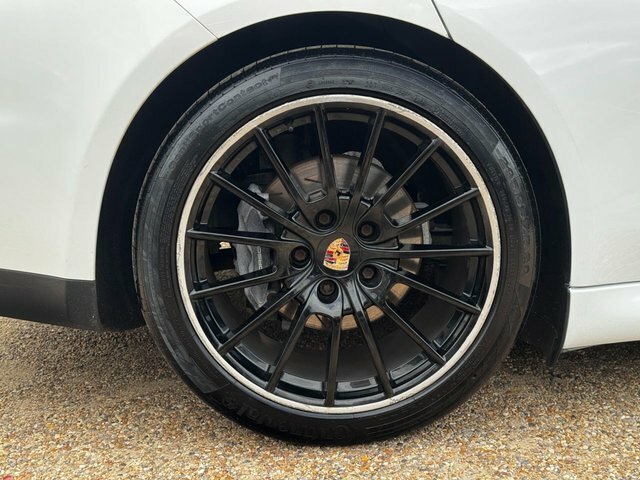 Porsche Panamera 3.0 Platinum Edition D V6 Tiptronic 250 Bhp Black #24