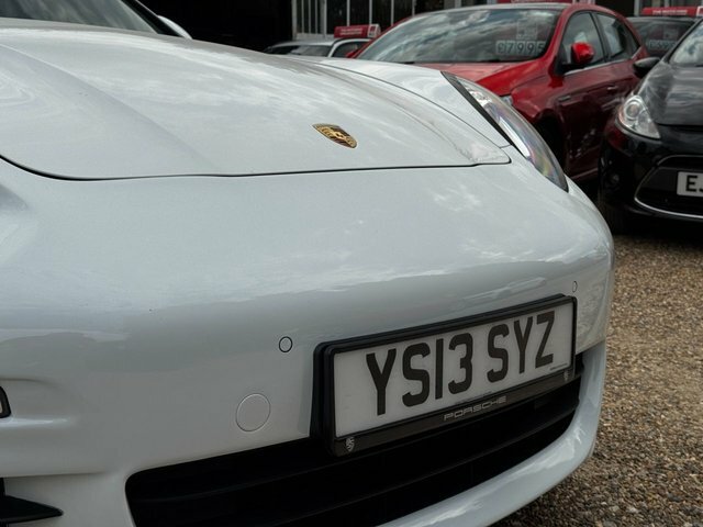 Porsche Panamera 3.0 Platinum Edition D V6 Tiptronic 250 Bhp Black #13