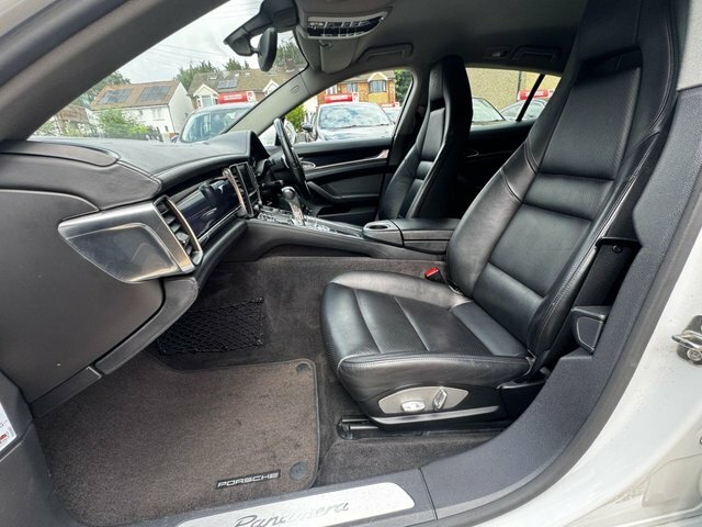 Porsche Panamera 3.0 Platinum Edition D V6 Tiptronic 250 Bhp Black #30