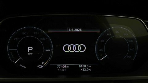Audi E-Tron S S Line Black #8